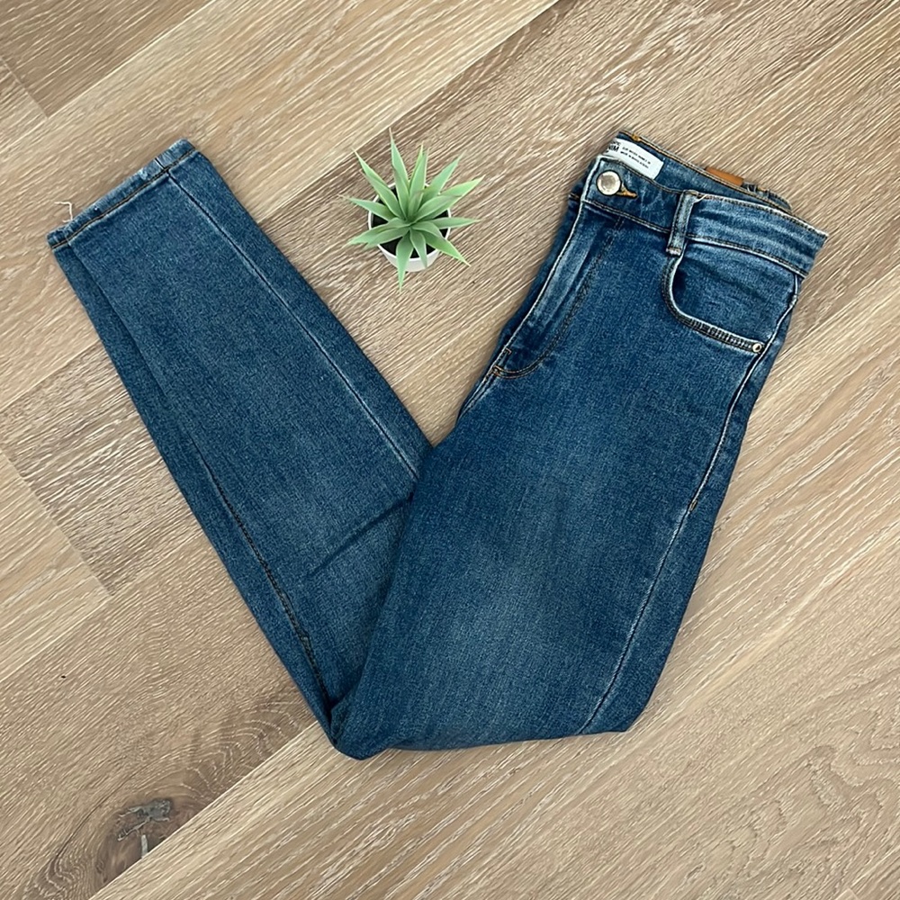 Zara High-Rise Skinny Jeans